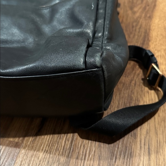 Tumi Liv Voyager Convertible Backpack Tote Black Leather with Gold - Picture 11 of 12